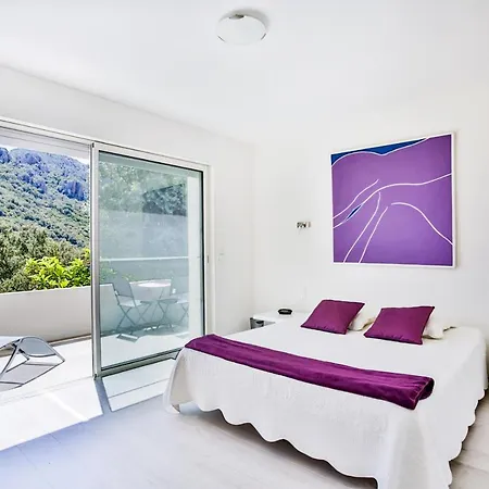 Apartament Rez De Villa Avec Vue Exceptionnelle Et Piscine Fréjus